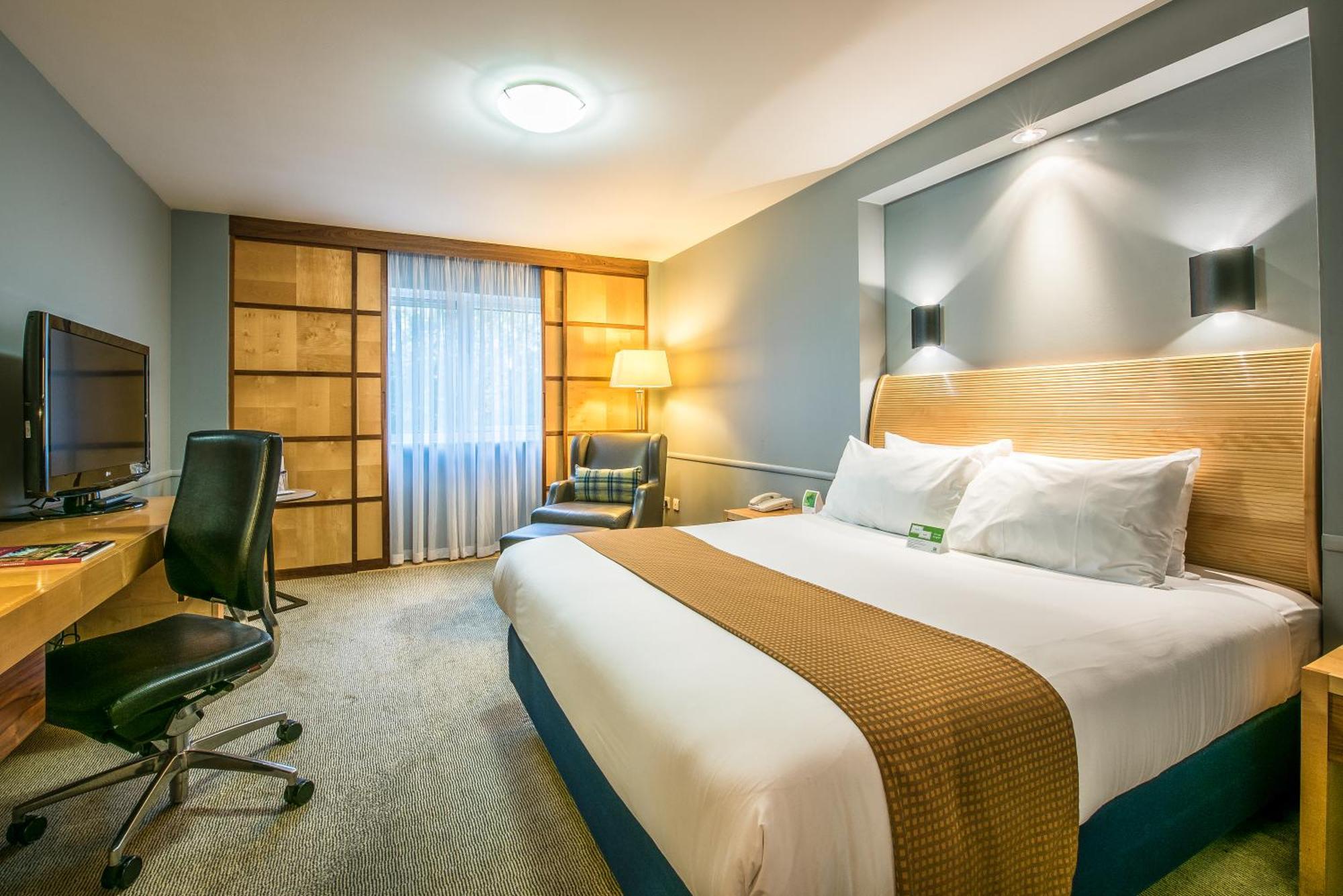 Holiday Inn Cambridge By Ihg Girton  Exterior foto