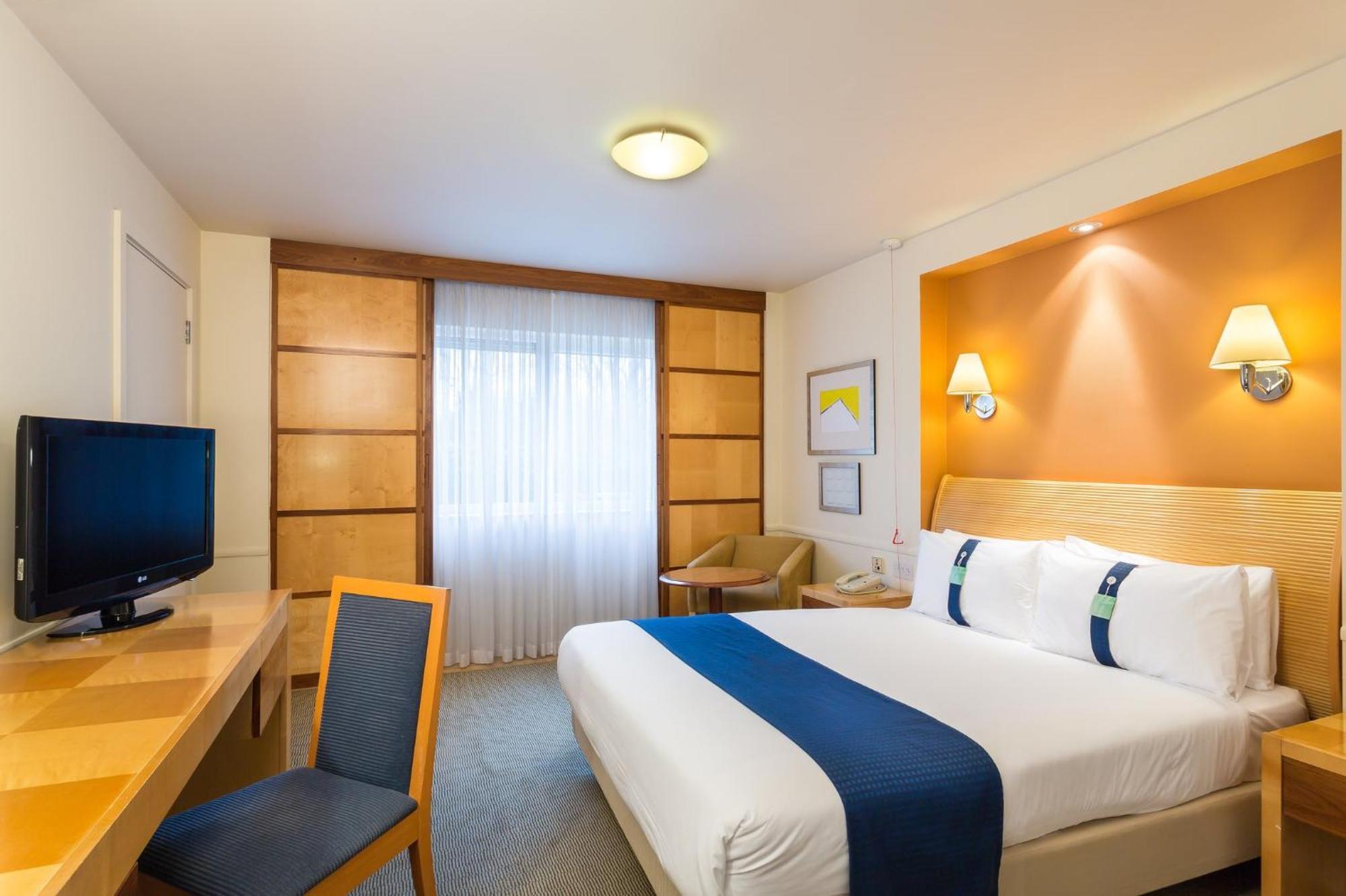 Holiday Inn Cambridge By Ihg Girton  Exterior foto