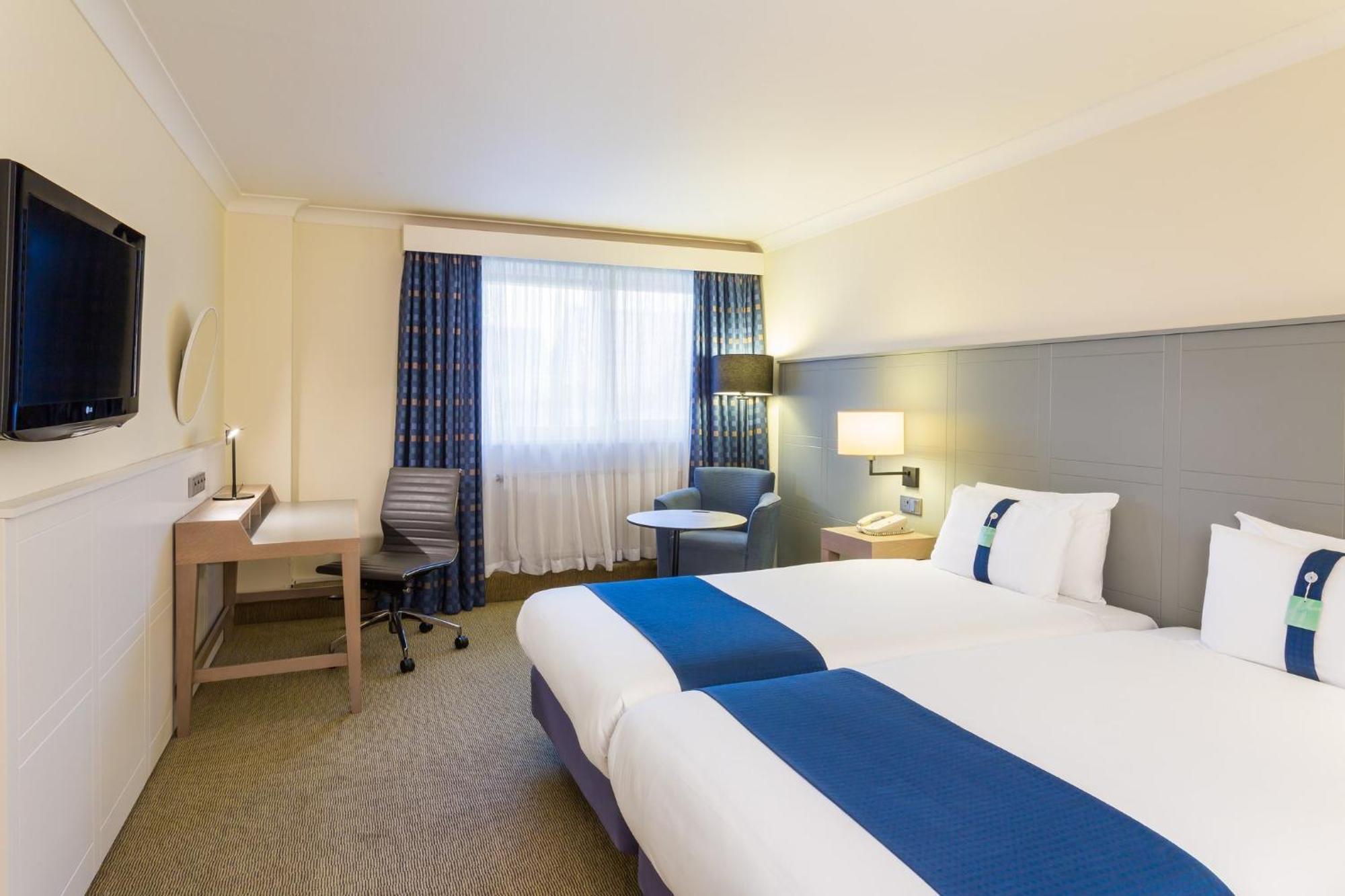 Holiday Inn Cambridge By Ihg Girton  Exterior foto