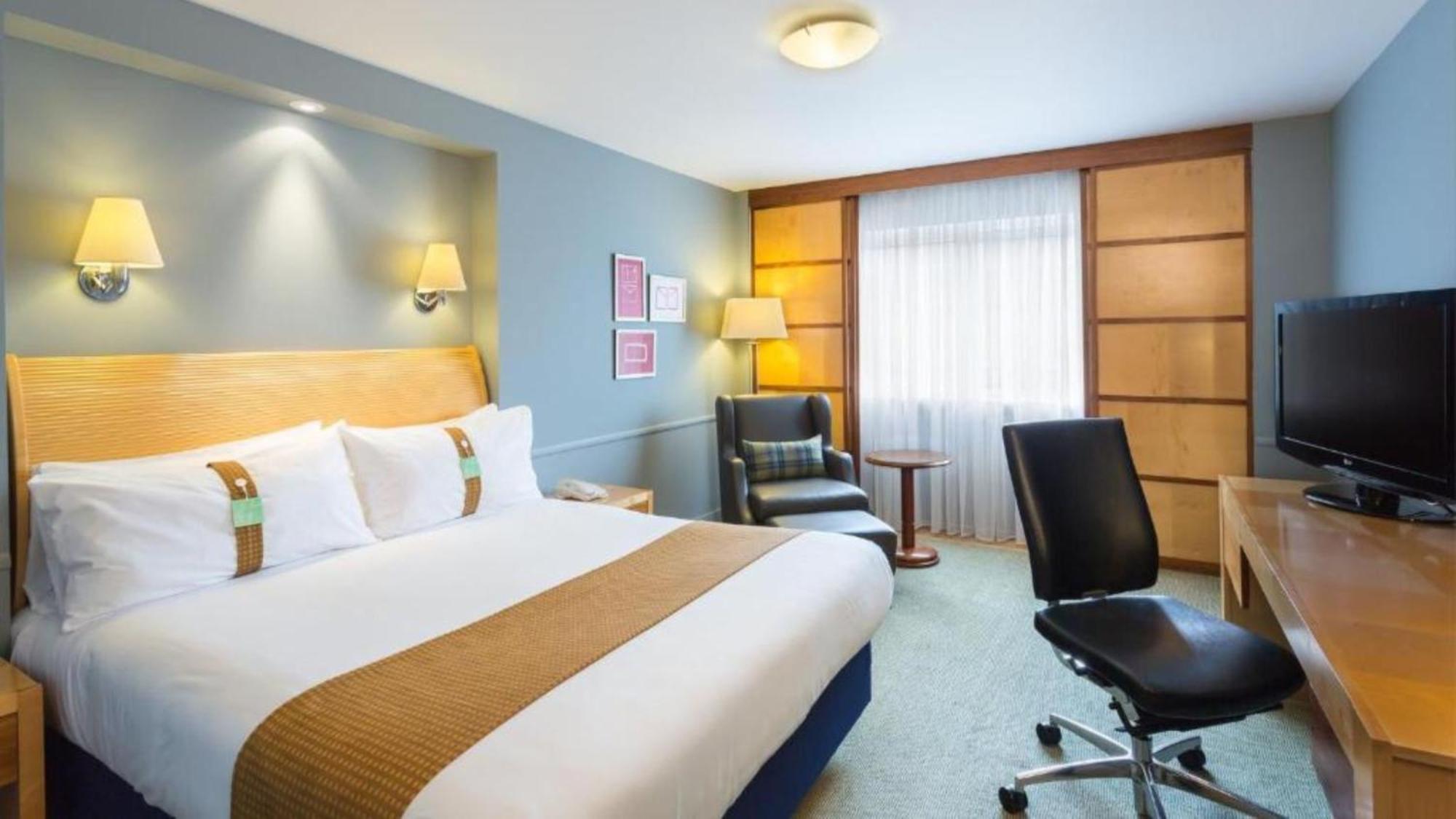 Holiday Inn Cambridge By Ihg Girton  Exterior foto