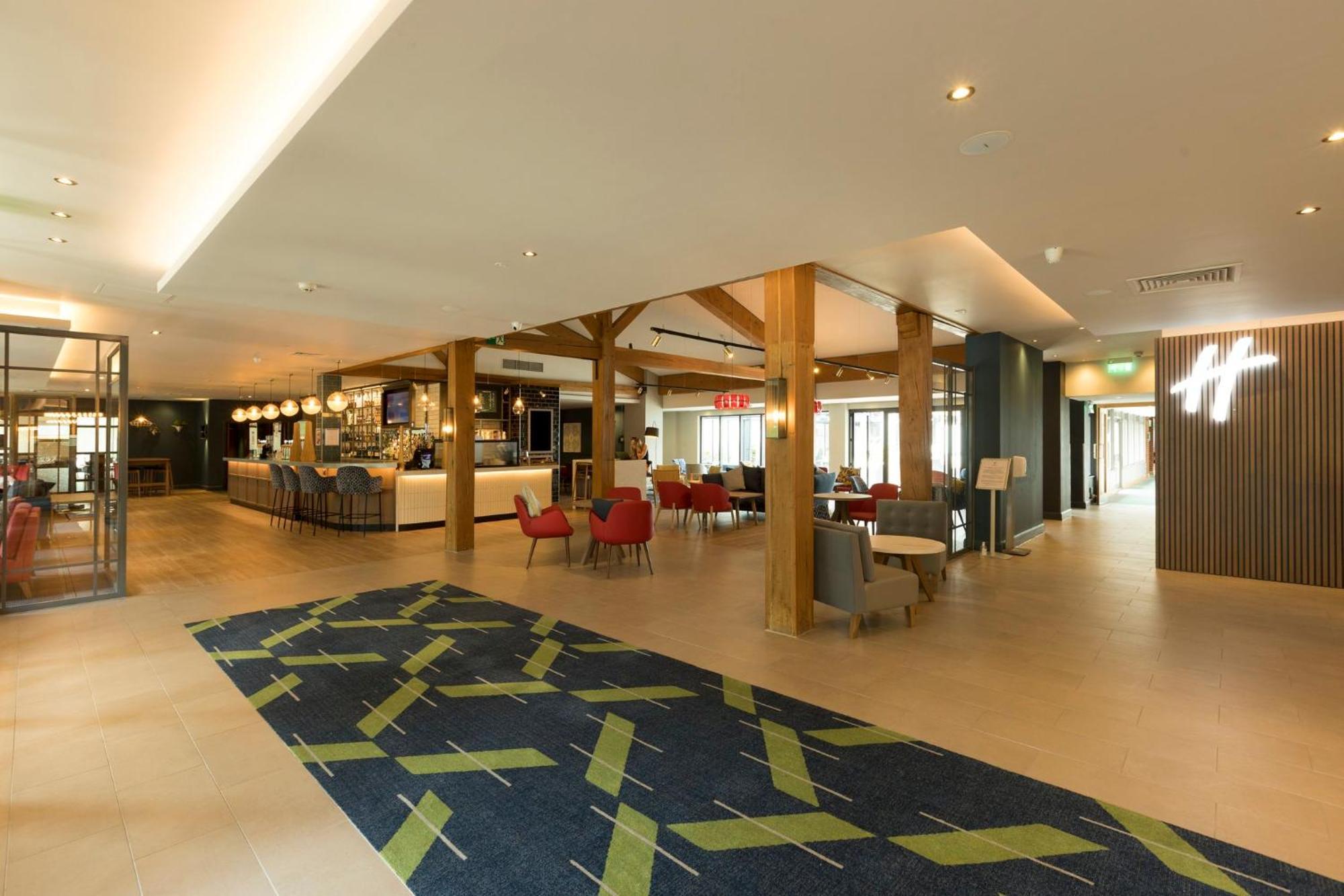 Holiday Inn Cambridge By Ihg Girton  Exterior foto
